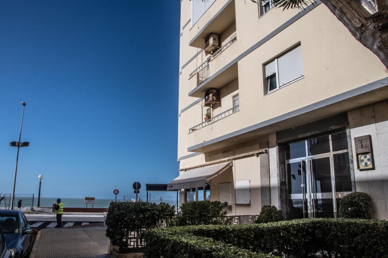 Apartamento Amanecer Cadiz Bagian luar foto